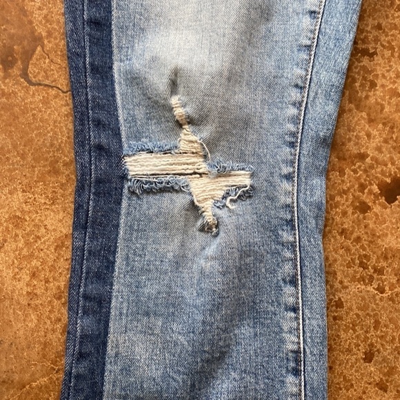 MADEWELL The High Rise Slim Boy Jean medium wash distressed cropped ankle jeans - Picture 3 of 8